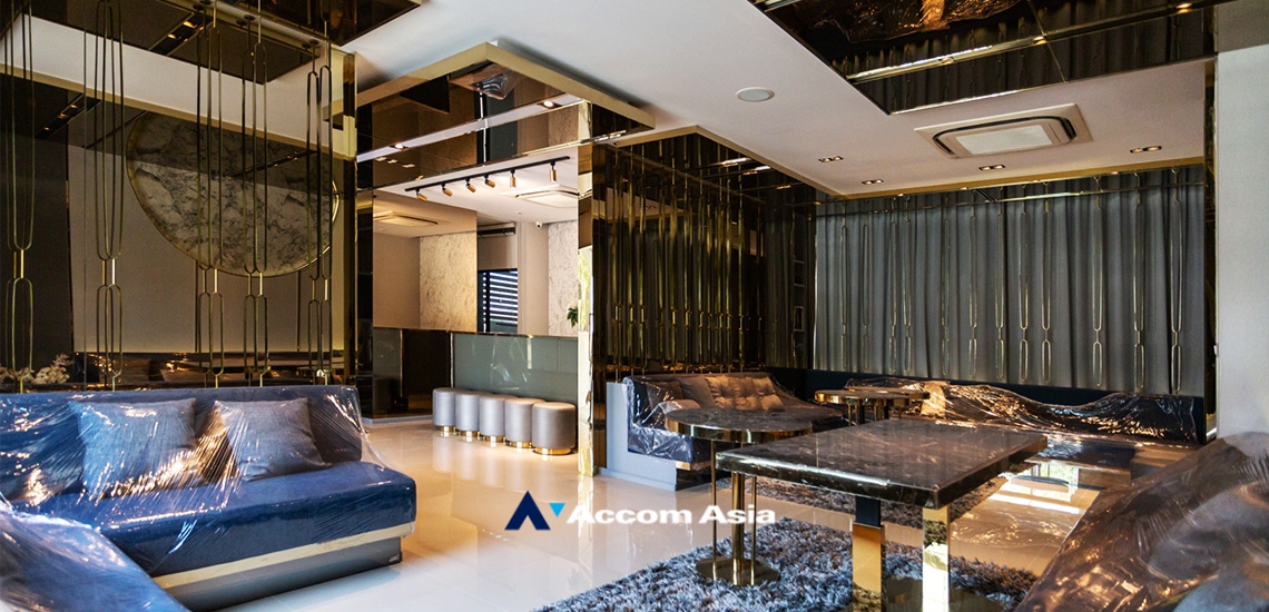 13  4 br Townhouse For Rent in Samutprakan ,Samutprakan  at House AA33897