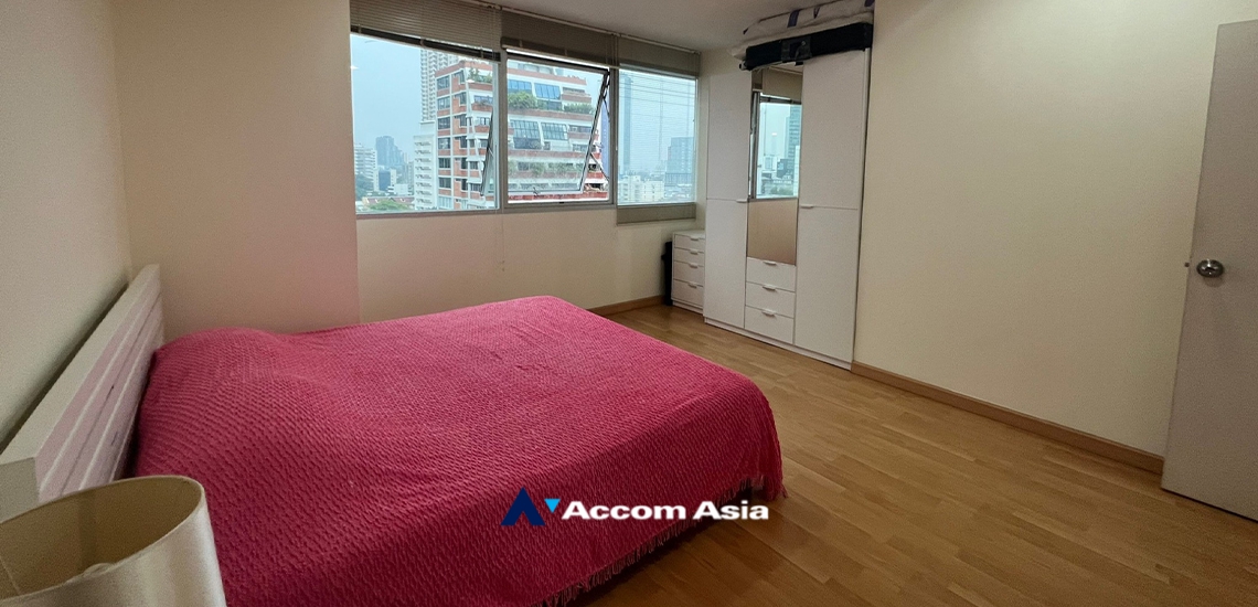 9  2 br Condominium For Sale in Sathorn ,Bangkok BTS Surasak at St.Louis Grand Terrace AA33943