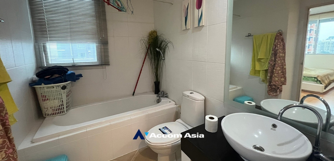14  2 br Condominium For Sale in Sathorn ,Bangkok BTS Surasak at St.Louis Grand Terrace AA33943