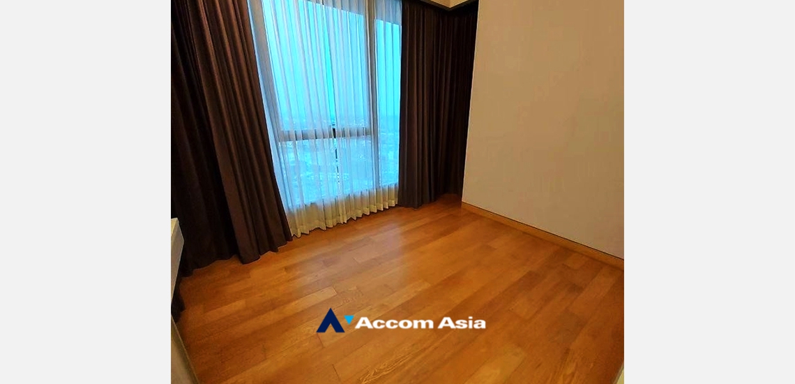 4  2 br Condominium For Sale in Sukhumvit ,Bangkok BTS Phrom Phong at The Lumpini 24 AA33944