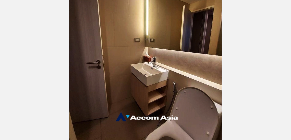 5  2 br Condominium For Sale in Sukhumvit ,Bangkok BTS Phrom Phong at The Lumpini 24 AA33944