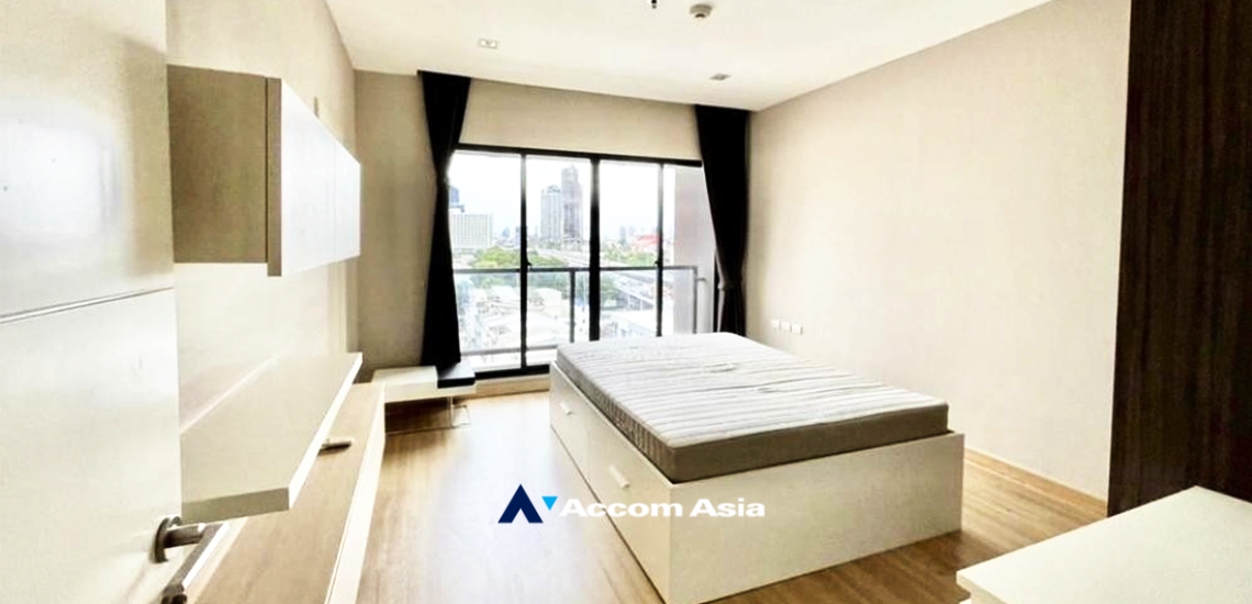 5  2 br Condominium For Sale in Charoen Nakhon ,Bangkok BTS Krung Thon Buri at Urbano Absolute Sathorn AA33945