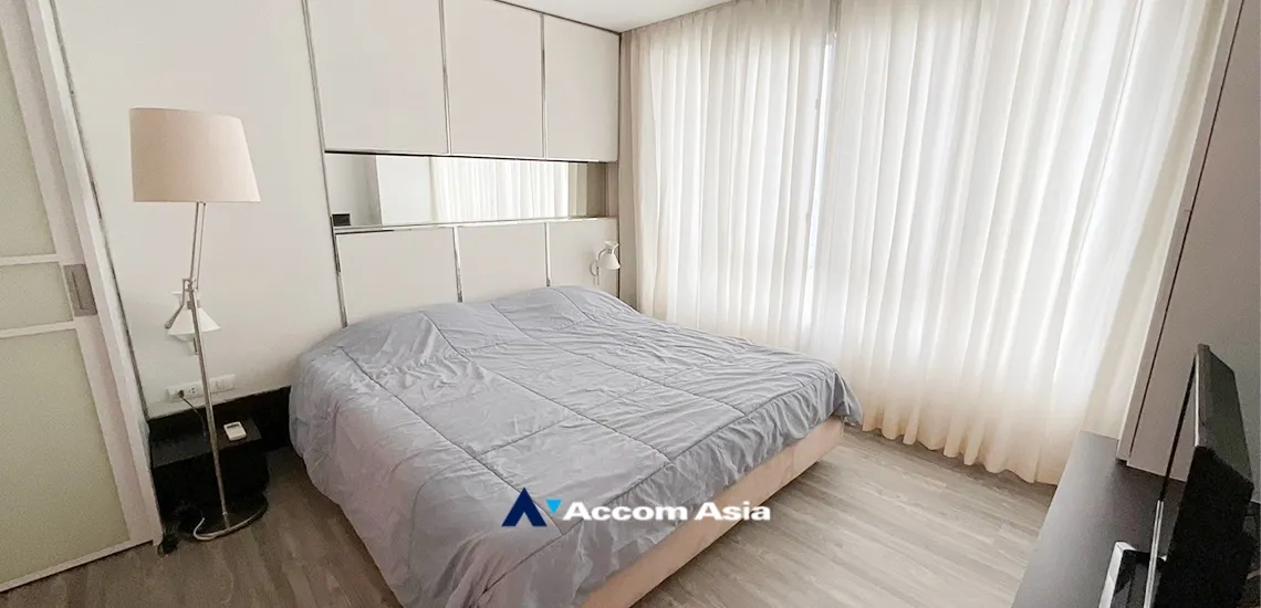 5  1 br Condominium for rent and sale in Charoen Nakhon ,Bangkok BTS Krung Thon Buri at The Bangkok Sathorn Taksin AA33966