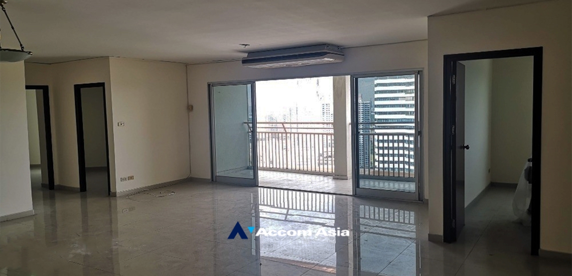  2  3 br Condominium For Sale in Sathorn ,Bangkok BRT Wat Dan at SV City Condominium AA33969