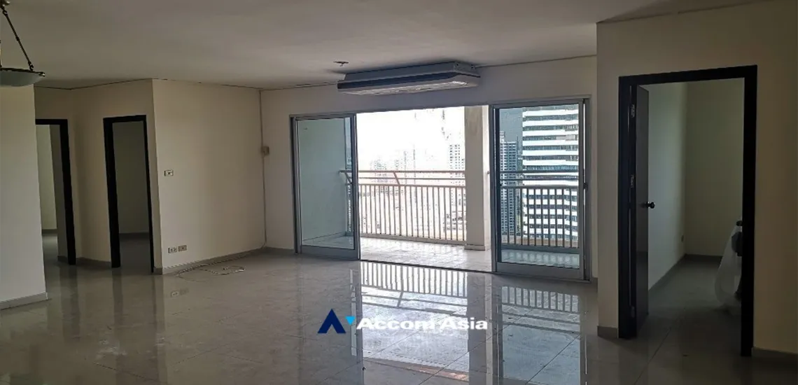  2  3 br Condominium For Sale in Sathorn ,Bangkok BRT Wat Dan at SV City Condominium AA33969