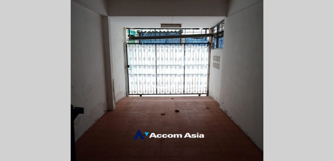  2  5 br House For Rent in Silom ,Bangkok BTS Saint Louis AA33973