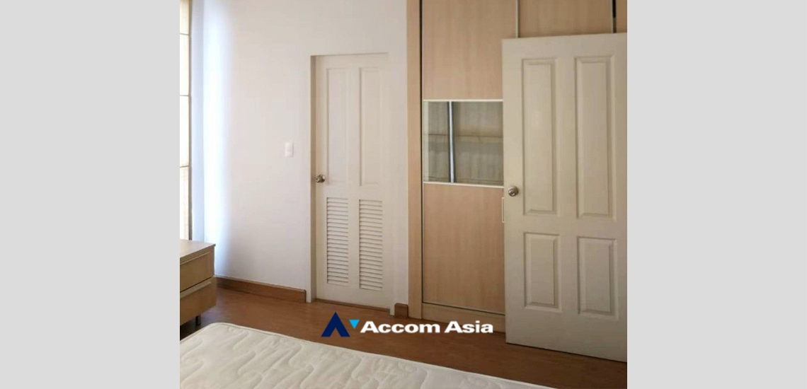 7  2 br Condominium For Sale in Sathorn ,Bangkok BRT Thanon Chan at The Complete Narathiwas AA33986