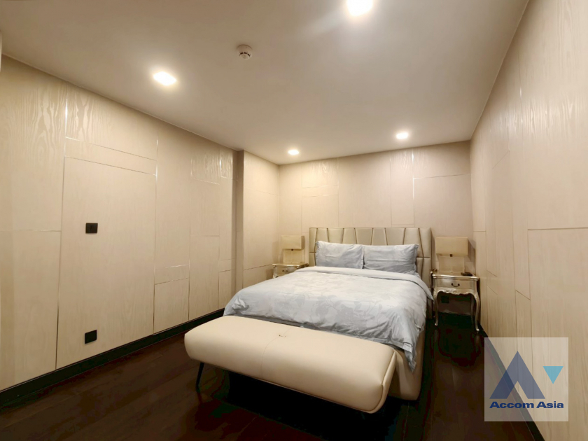 18  3 br Condominium for rent and sale in Sathorn ,Bangkok MRT Khlong Toei at Maestro 01 Sathorn Yenakat AA34008