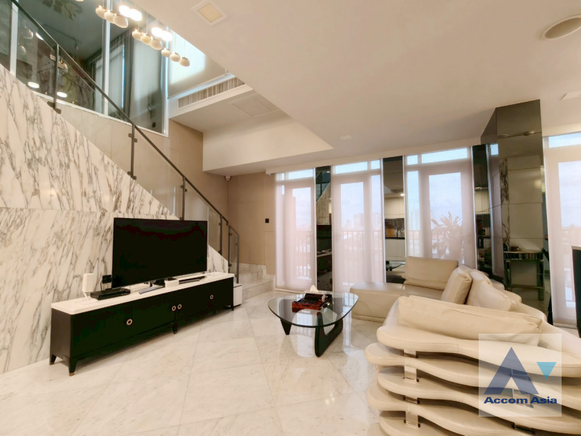 5  3 br Condominium for rent and sale in Sathorn ,Bangkok MRT Khlong Toei at Maestro 01 Sathorn Yenakat AA34008