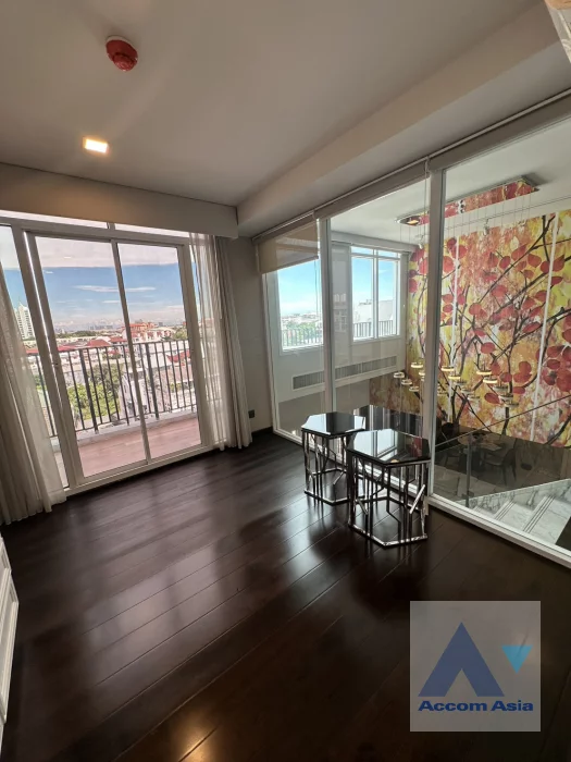 12  3 br Condominium for rent and sale in Sathorn ,Bangkok MRT Khlong Toei at Maestro 01 Sathorn Yenakat AA34008
