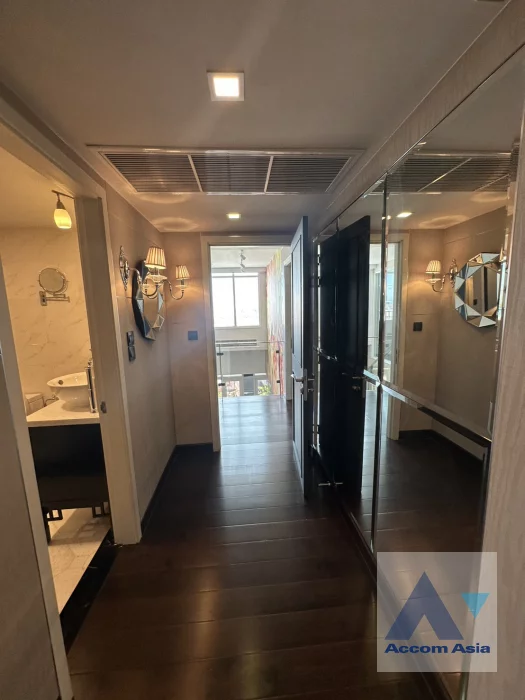 14  3 br Condominium for rent and sale in Sathorn ,Bangkok MRT Khlong Toei at Maestro 01 Sathorn Yenakat AA34008