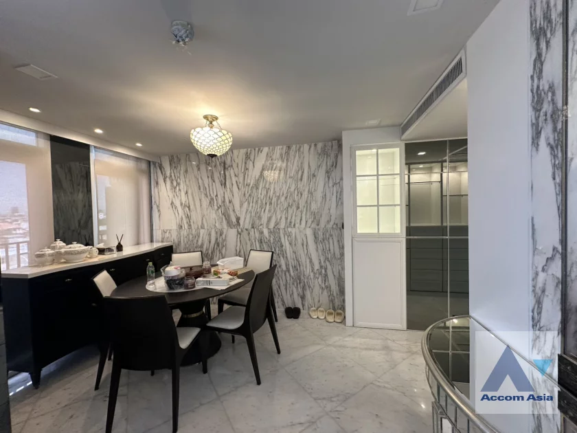 5  3 br Condominium for rent and sale in Sathorn ,Bangkok MRT Khlong Toei at Maestro 01 Sathorn Yenakat AA34008