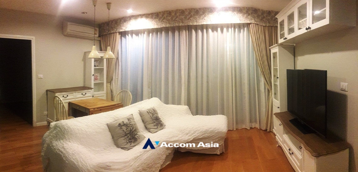  1  2 br Condominium For Sale in Sukhumvit ,Bangkok BTS Phrom Phong at Condolette Dwell Sukhumvit 26 AA34017