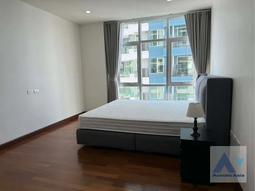 20  3 br Condominium For Rent in Ploenchit ,Bangkok BTS Chitlom at Grand Langsuan AA34021