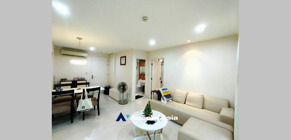 The Bangkok Sathorn Taksin Condominium  2 Bedroom for Sale BTS Krung Thon Buri in Charoennakhon Bangkok