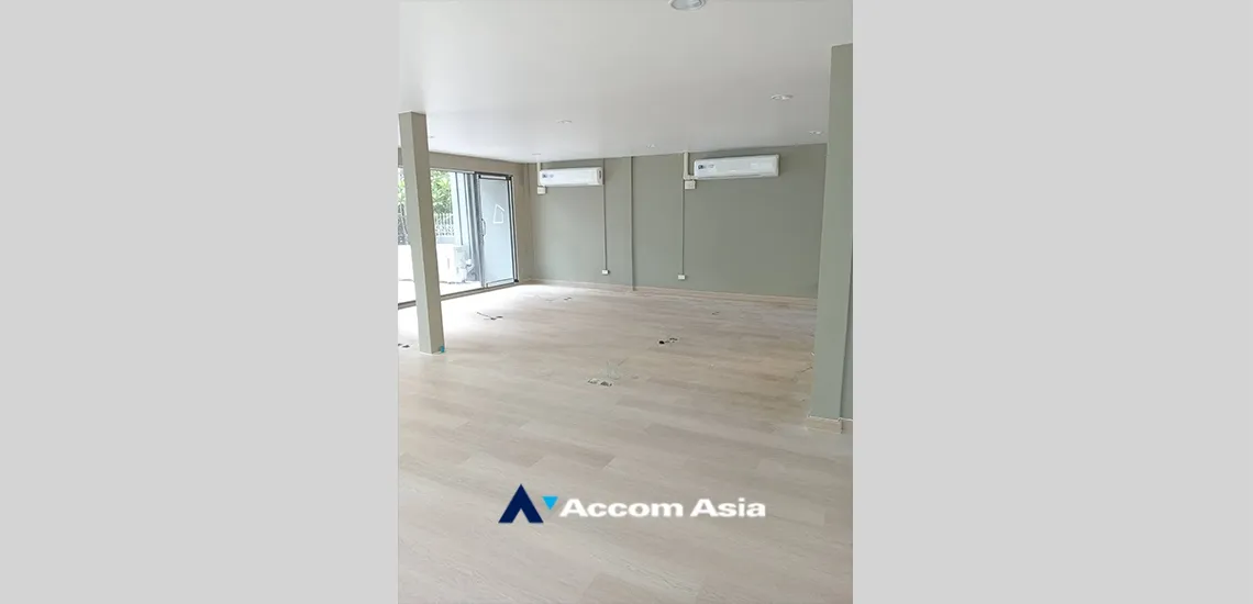 7  House For Rent in Sathorn ,Bangkok BTS Saint Louis AA34024