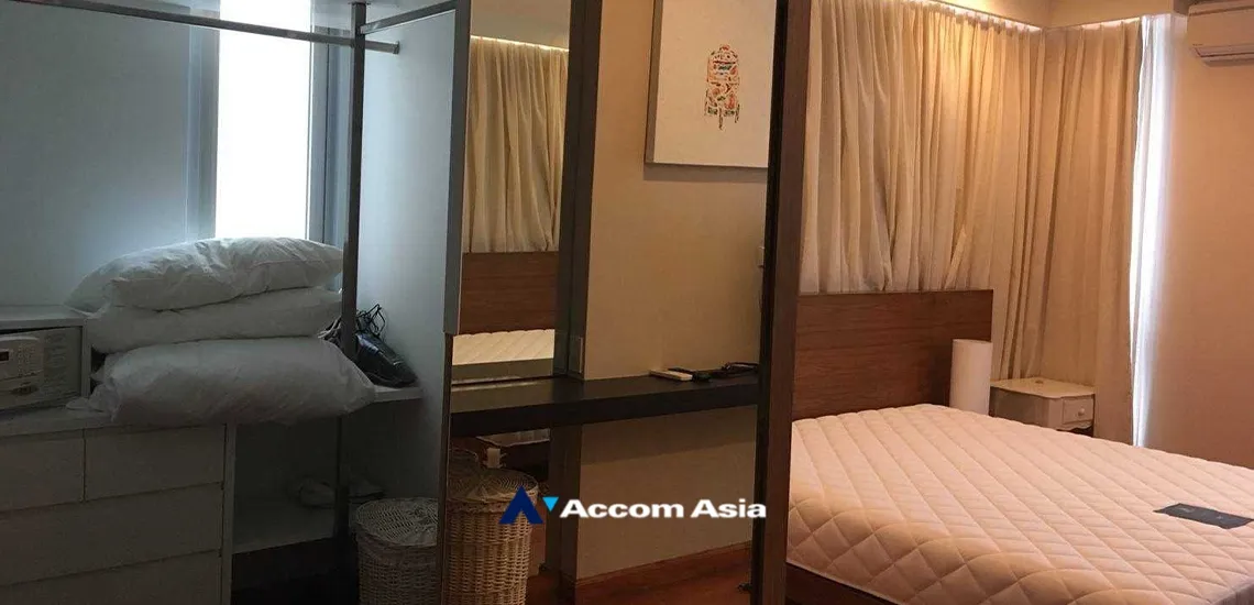 7  2 br Condominium For Rent in Ploenchit ,Bangkok BTS Ratchadamri at The Rajdamri AA34035