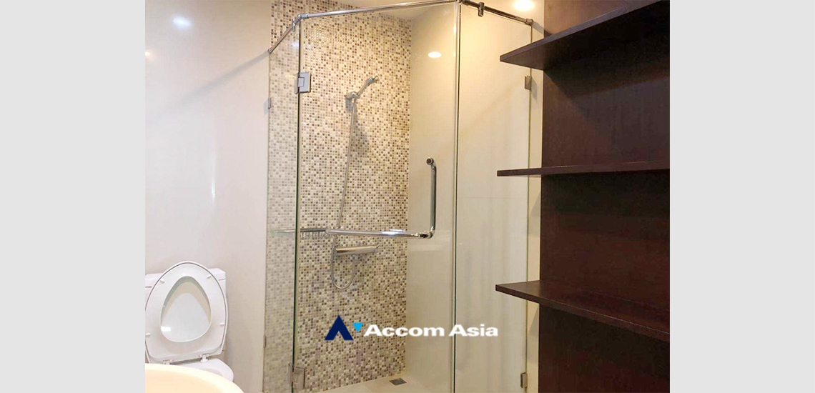7  2 br Condominium For Rent in Ploenchit ,Bangkok BTS Ratchadamri at The Rajdamri AA34036