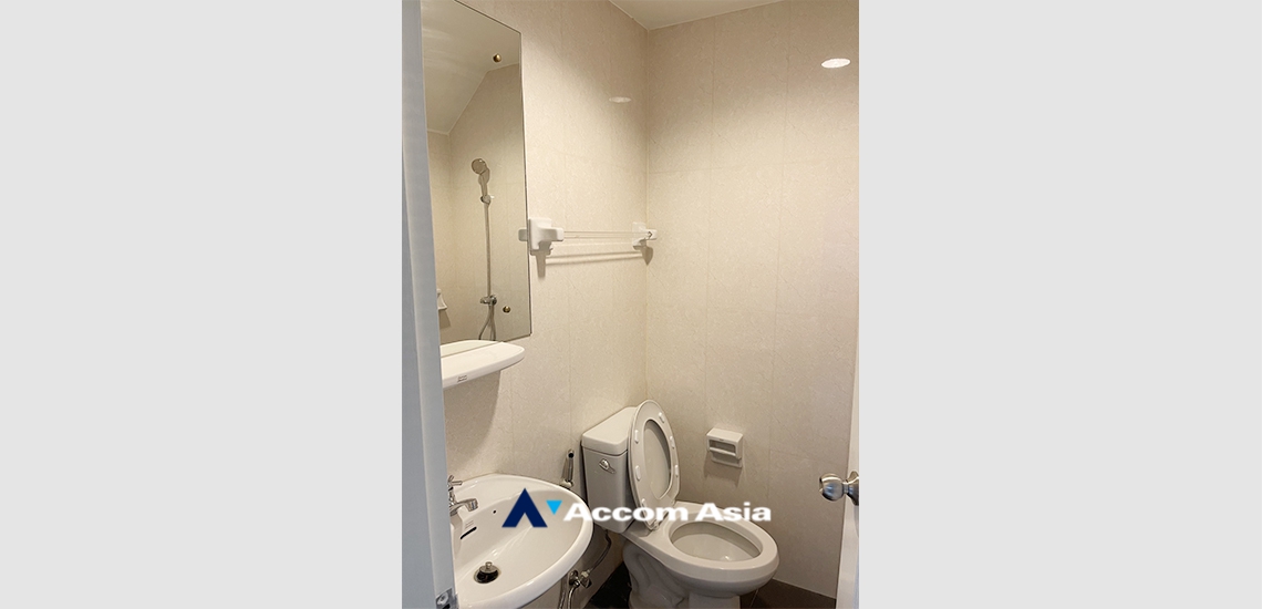 13  2 br Townhouse For Rent in Sukhumvit ,Bangkok BTS Phra khanong AA34042