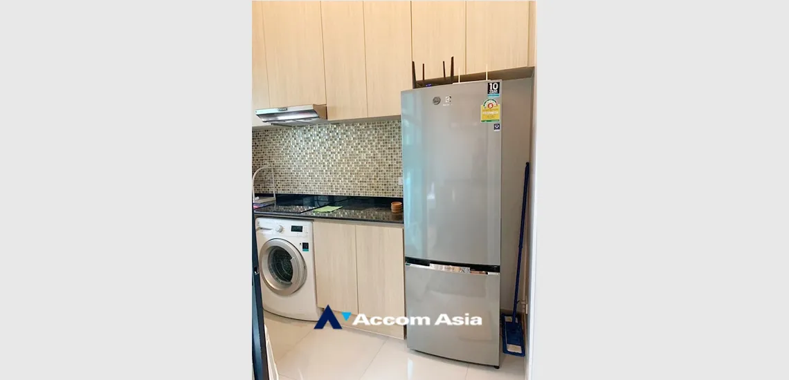 unit 3 Bedrooms  Townhouse For Rent in Pattanakarn, Bangkok  near ARL Ramkhamhaeng (AA34048)