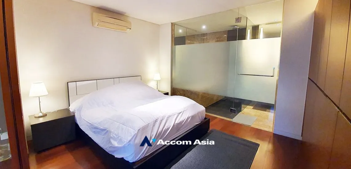 5  1 br Condominium For Rent in Ploenchit ,Bangkok BTS Ratchadamri at Hansar Residence AA34052