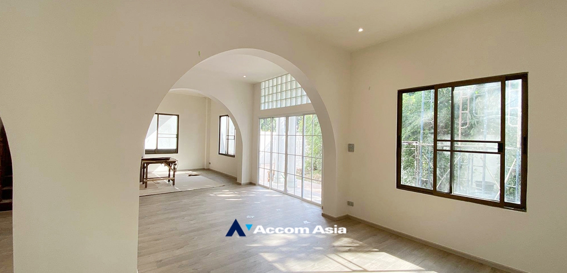 5  4 br House For Rent in Sukhumvit ,Bangkok BTS Thong Lo at Sukhumvit Villa AA34065