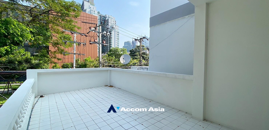 24  4 br House For Rent in Sukhumvit ,Bangkok BTS Thong Lo at Sukhumvit Villa AA34065