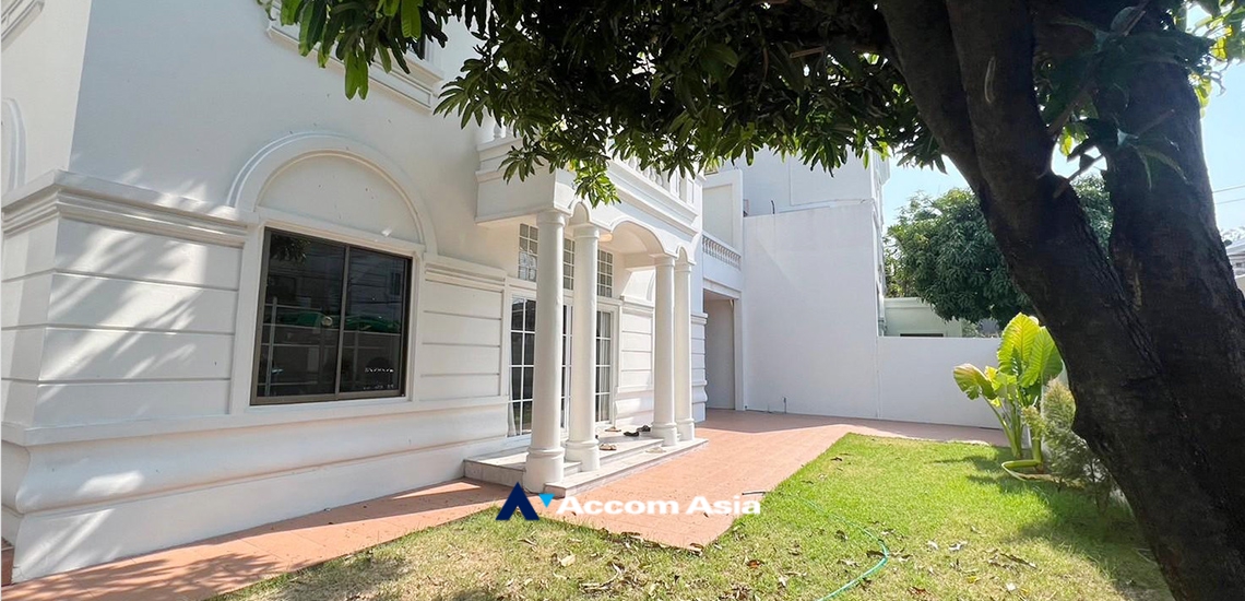 25  4 br House For Rent in Sukhumvit ,Bangkok BTS Thong Lo at Sukhumvit Villa AA34065