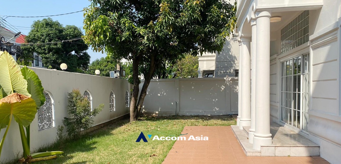 26  4 br House For Rent in Sukhumvit ,Bangkok BTS Thong Lo at Sukhumvit Villa AA34065