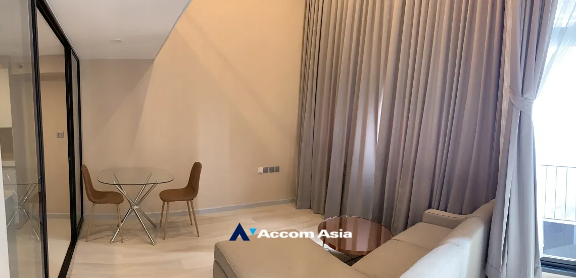 unitDouble High Ceiling, Duplex Condo | Knightsbridge Prime Sathorn Condominium