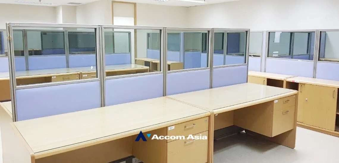  2  Office Space for rent and sale in Sathorn ,Bangkok MRT Lumphini - MRT Khlong Toei AA34092