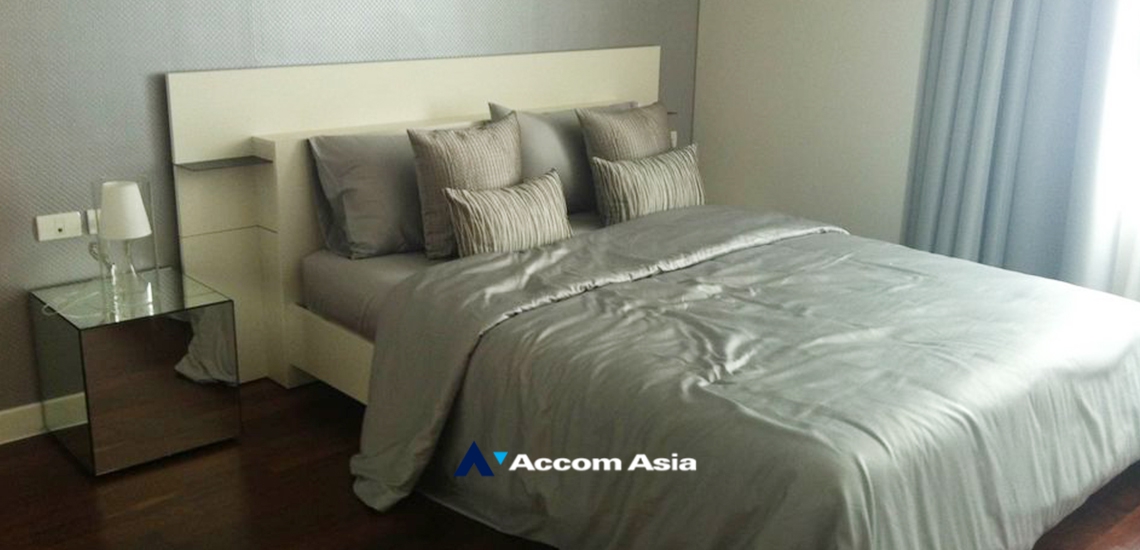 7  2 br Condominium For Sale in New Phetchaburi ,Bangkok MRT Phetchaburi at Circle Condominium AA34098