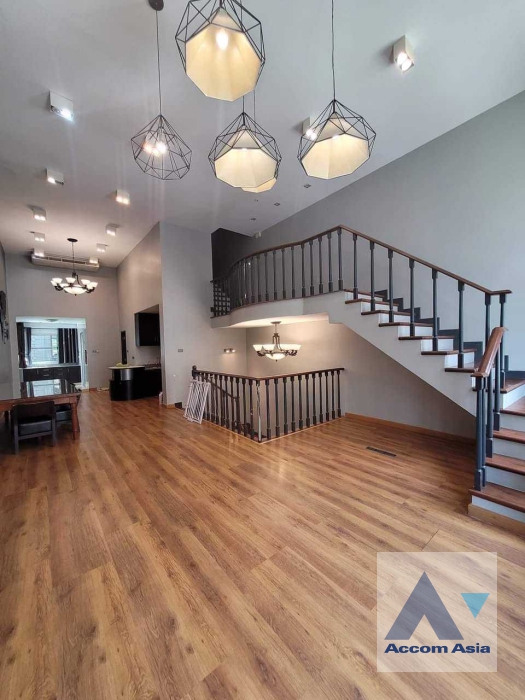 4  3 br Townhouse For Rent in Sathorn ,Bangkok BRT Wat Dokmai at Baan Klang Krung Sathorn Narathiwas AA34107