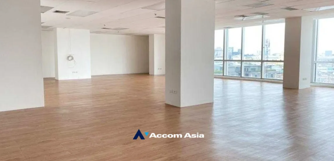 unit Office space For Rent in Silom, Bangkok  near MRT Sam Yan (AA34126)