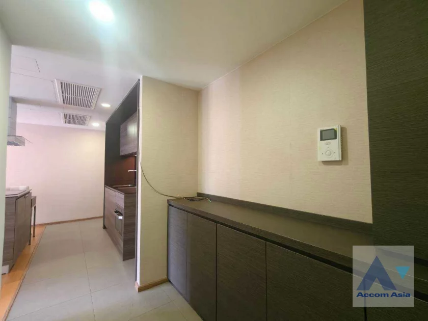 9  2 br Condominium For Rent in Ploenchit ,Bangkok BTS Chitlom at Klass Langsuan AA34133