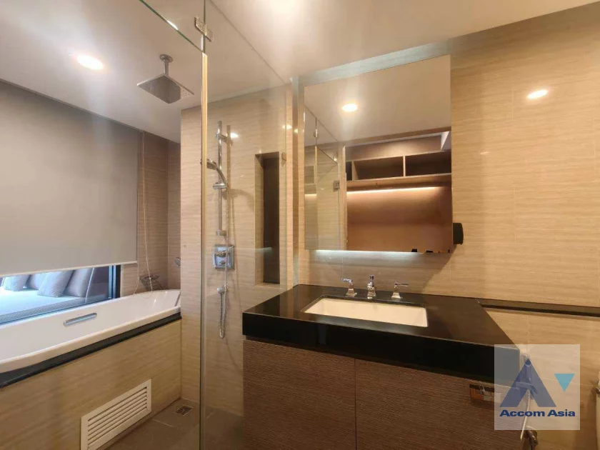 14  2 br Condominium For Rent in Ploenchit ,Bangkok BTS Chitlom at Klass Langsuan AA34133