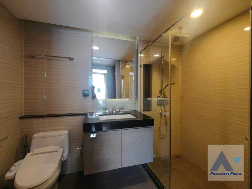 19  2 br Condominium For Rent in Ploenchit ,Bangkok BTS Chitlom at Klass Langsuan AA34133
