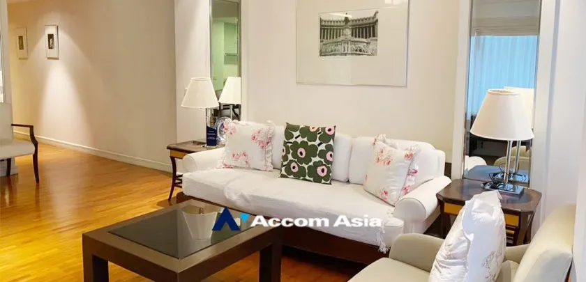 unit 1 Bedroom  Condominium For Rent in Ploenchit, Bangkok  near BTS Chitlom (24835)