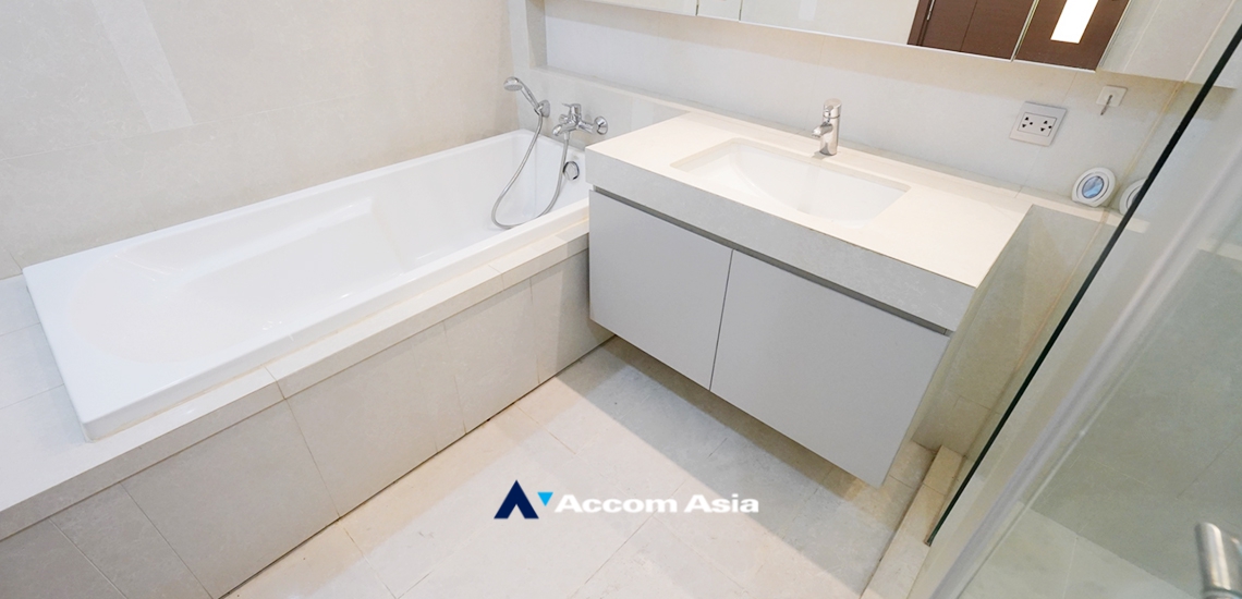 5  1 br Condominium for rent and sale in Sukhumvit ,Bangkok BTS Thong Lo at Quattro Thonglor AA34168