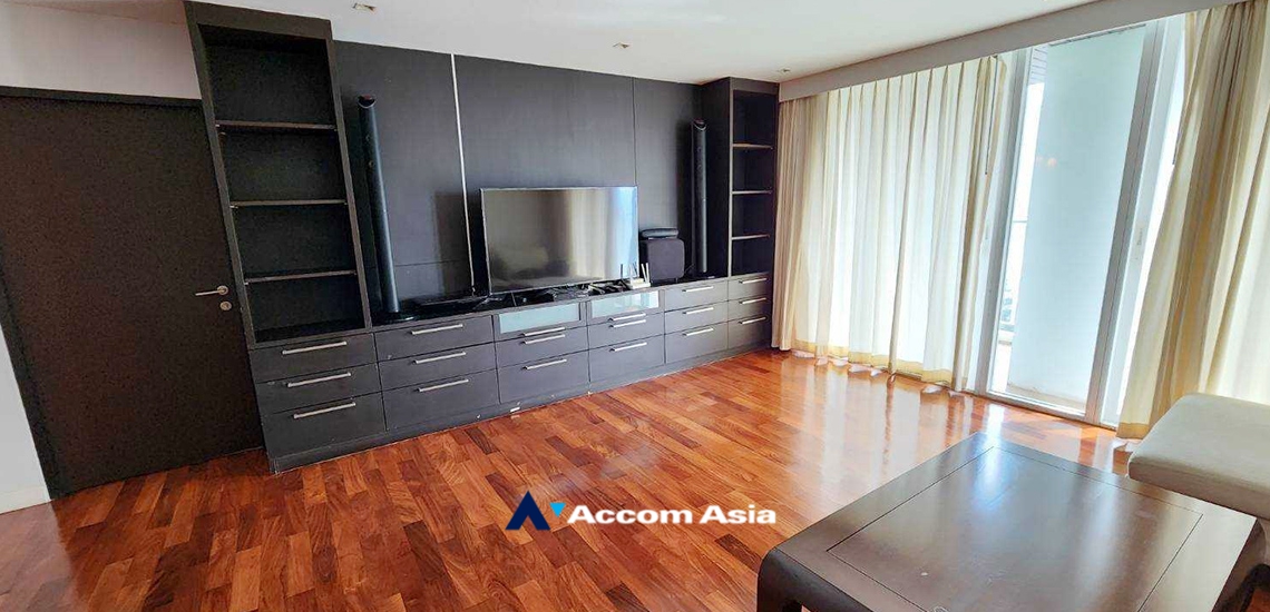  1  3 br Condominium for rent and sale in Ploenchit ,Bangkok BTS Chitlom at Urbana Langsuan AA34175