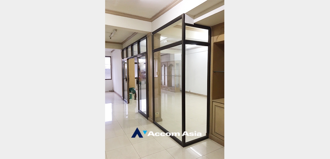 5  Building For Rent in Sukhumvit ,Bangkok BTS Phra khanong AA34182
