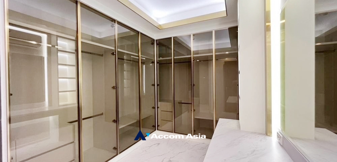 7  1 br Condominium For Sale in Sukhumvit ,Bangkok BTS Ekkamai at C Ekkamai AA34194