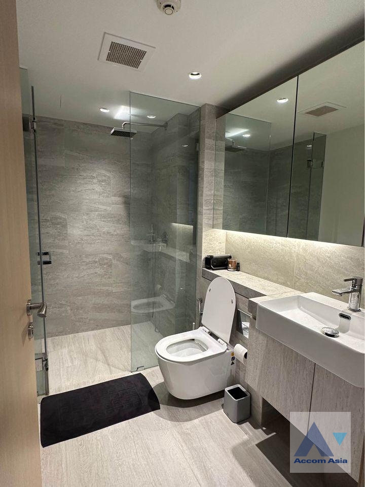 6  1 br Condominium for rent and sale in Silom ,Bangkok BTS Surasak at The Lofts Silom AA34246