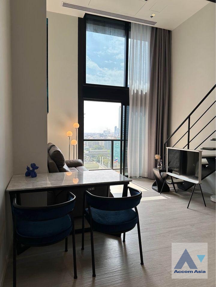  1  1 br Condominium for rent and sale in Silom ,Bangkok BTS Surasak at The Lofts Silom AA34246