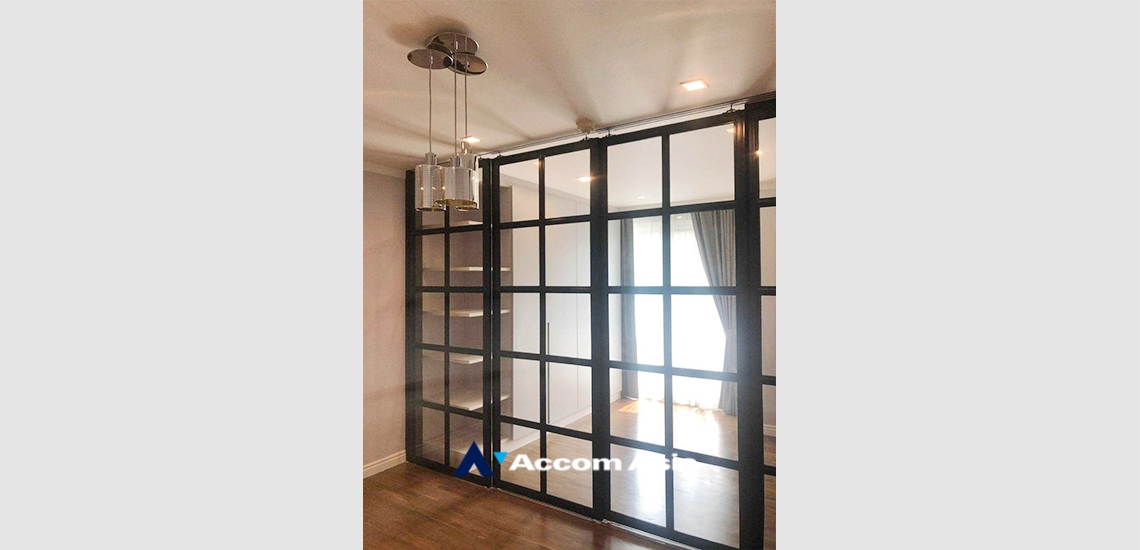  1  1 br Condominium For Sale in Sathorn ,Bangkok  at Baan Siri Sathorn  Condominium AA34260