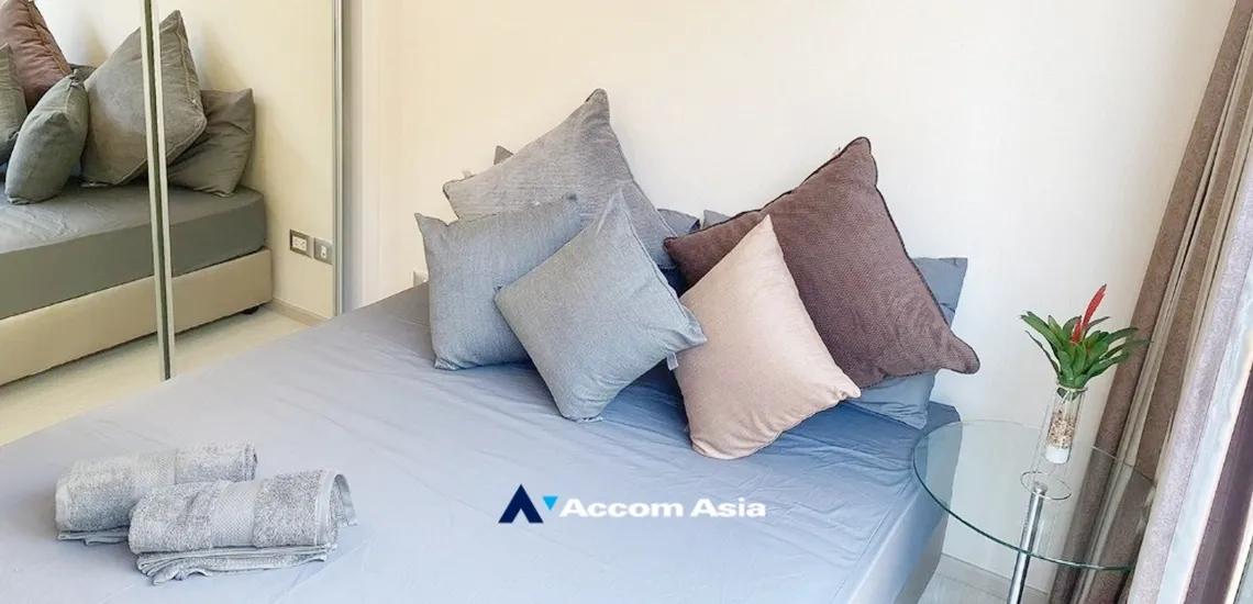 Corner Unit | Rhythm Sukhumvit 42 Condominium  1 Bedroom for Sale & Rent   in Sukhumvit Bangkok
