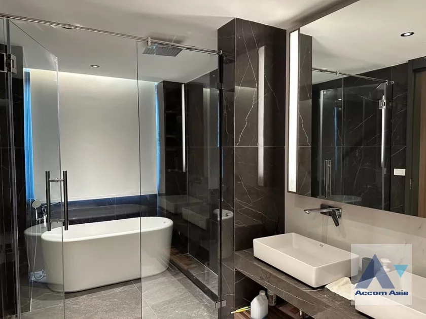 10  3 br Townhouse for rent and sale in Sathorn ,Bangkok BRT Nararam 3 AA34274