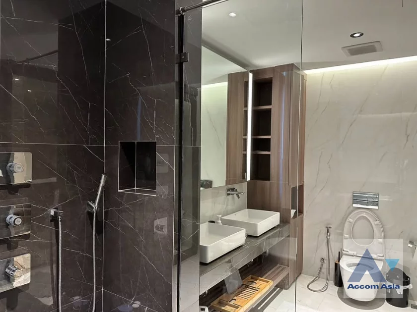 11  3 br Townhouse for rent and sale in Sathorn ,Bangkok BRT Nararam 3 AA34274