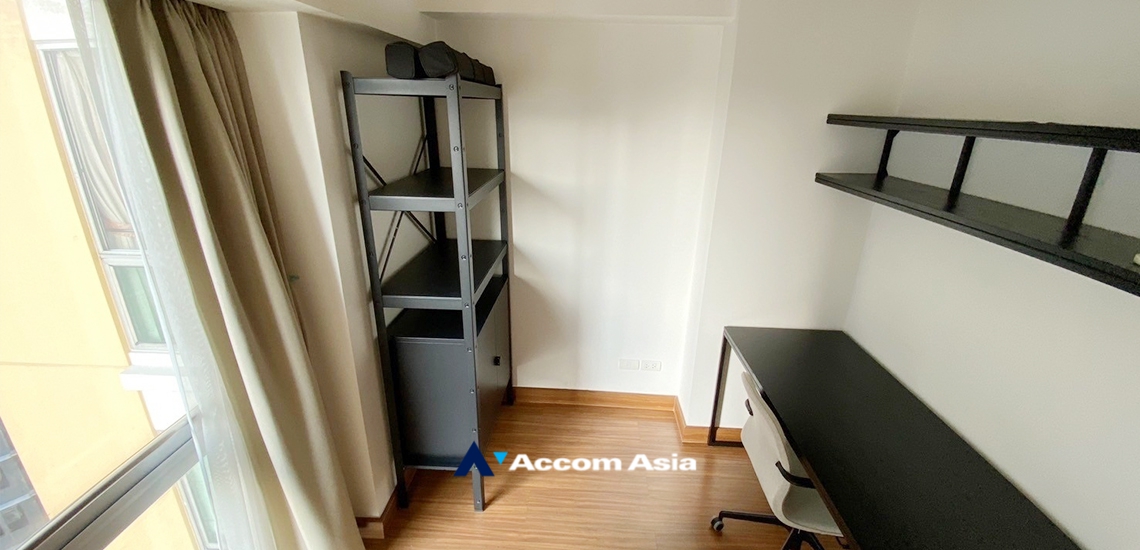 6  2 br Condominium For Sale in Ratchadaphisek ,Bangkok MRT Phetchaburi at My Resort Bangkok AA34276