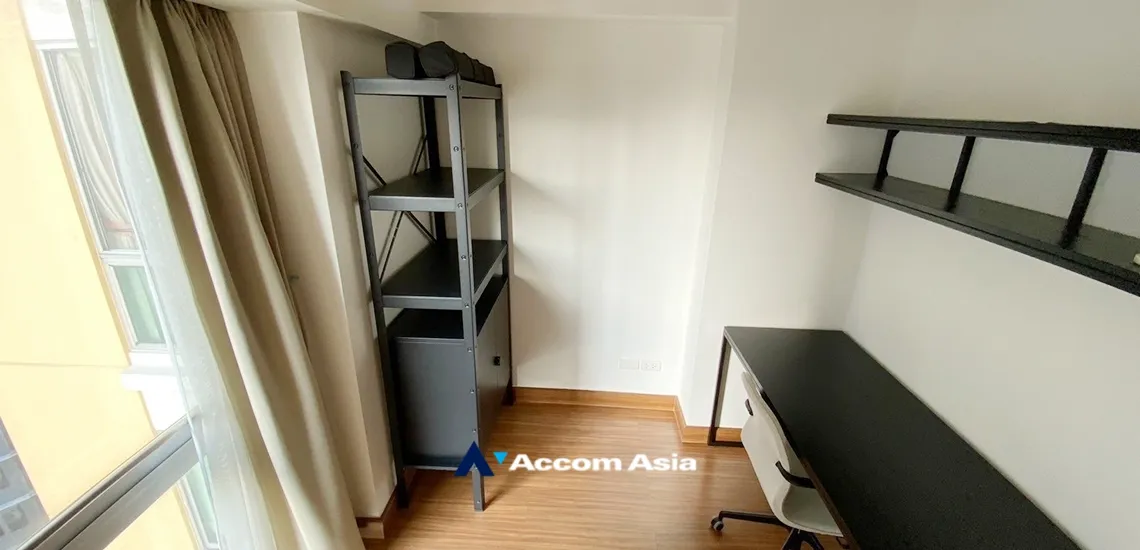 6  2 br Condominium For Sale in Ratchadaphisek ,Bangkok MRT Phetchaburi at My Resort Bangkok AA34276
